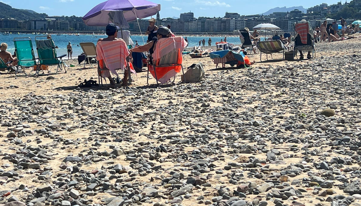 RCD en la playa Donostiarra de Ondarreta
